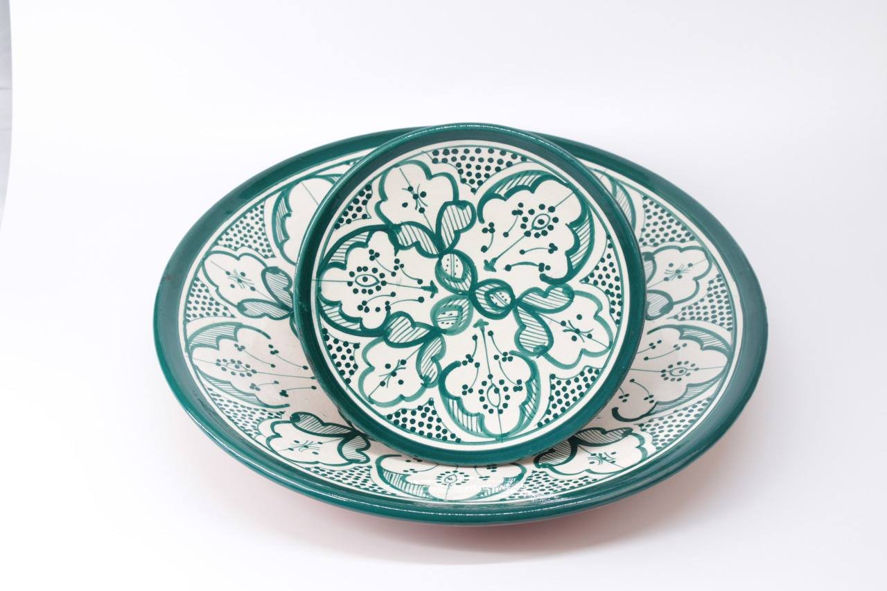 Plate Set 4+1 – Handmade Moroccan Ceramic Plates Green - Image 4